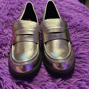 Steve Madden Loafers, size 4!